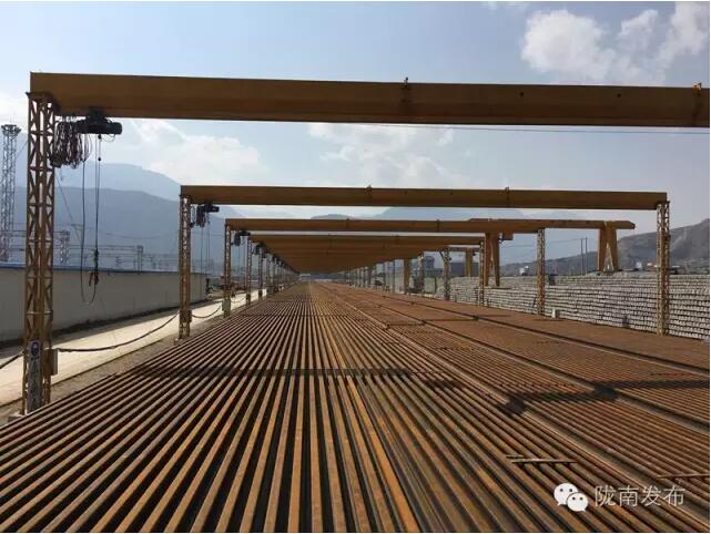 蘭渝鐵路最新進展！除胡麻嶺隧道外已全線鋪通