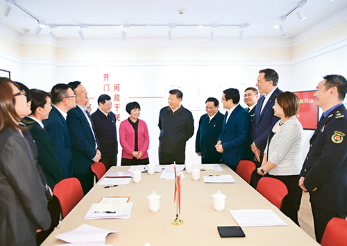 習近平：堅持、完善和發(fā)展中國特色社會主義國家制度 與法律制度